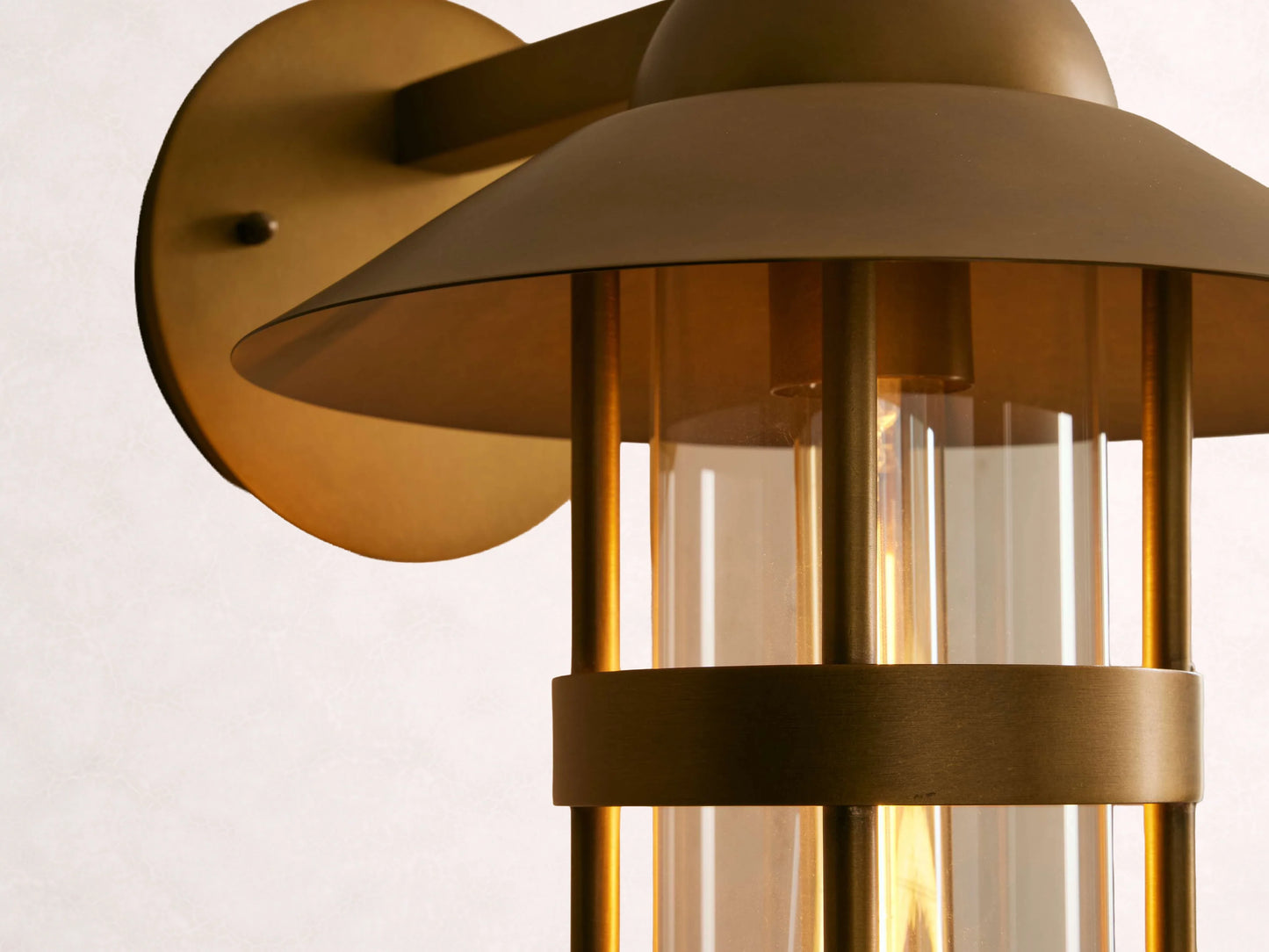 Hyannis Outdoor Sconce