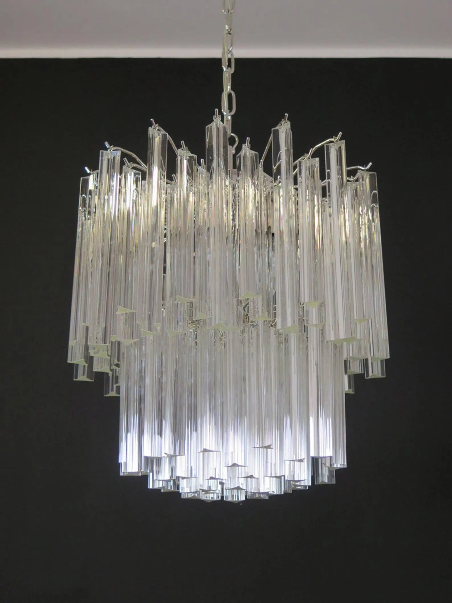 Murano Glass Chandelier – Arianna -107 prisms – Transparent