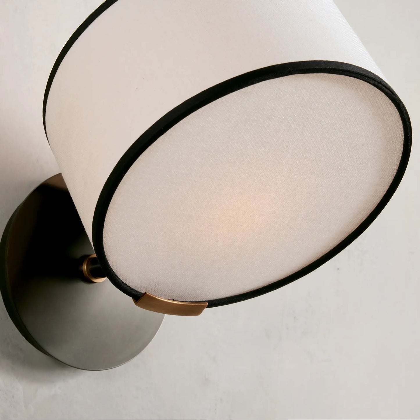 Daphne Wall Sconce