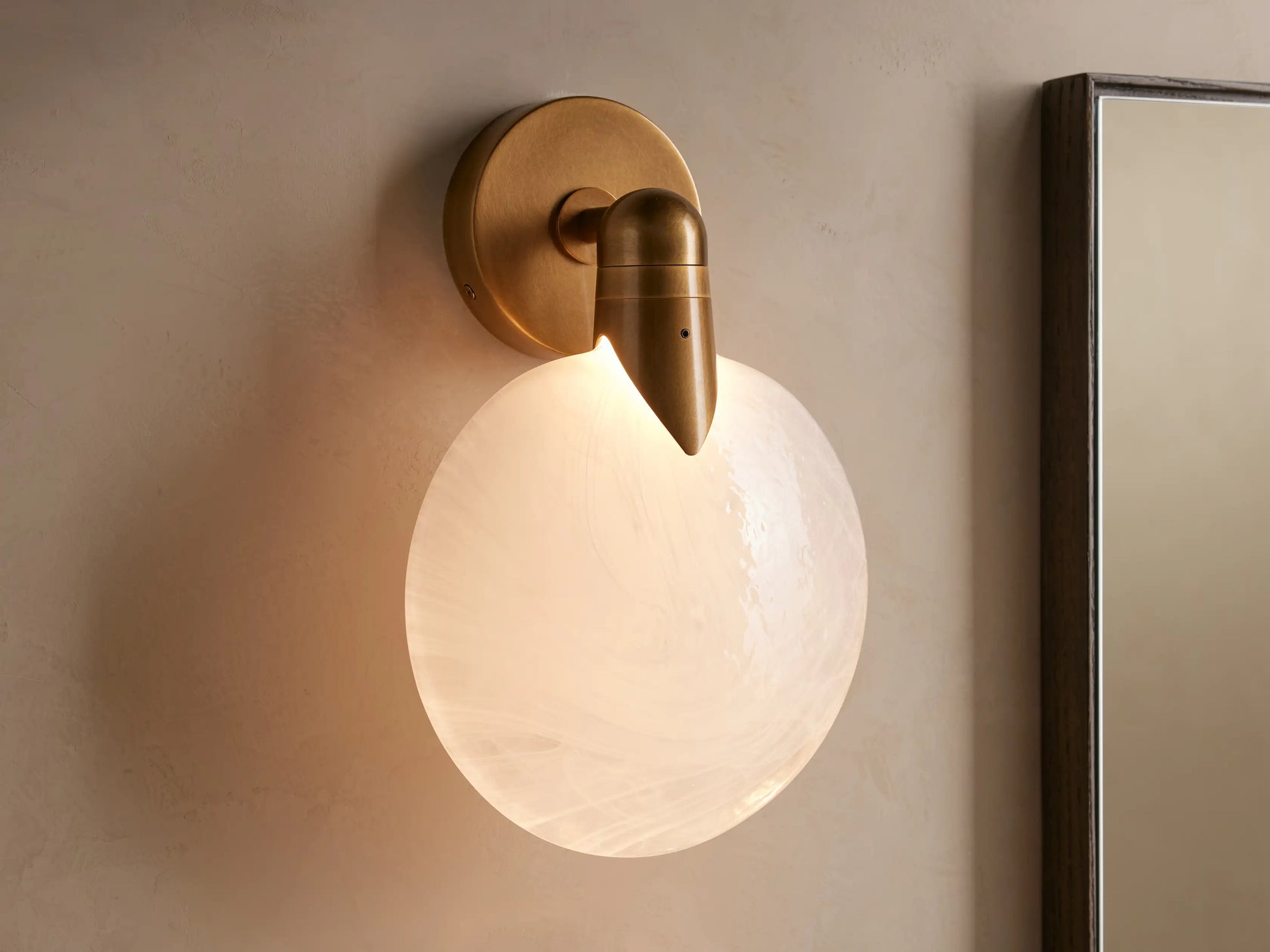 Liley Sconce - Richardrider