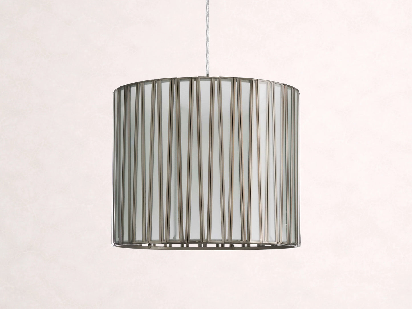Jeunet Pendant