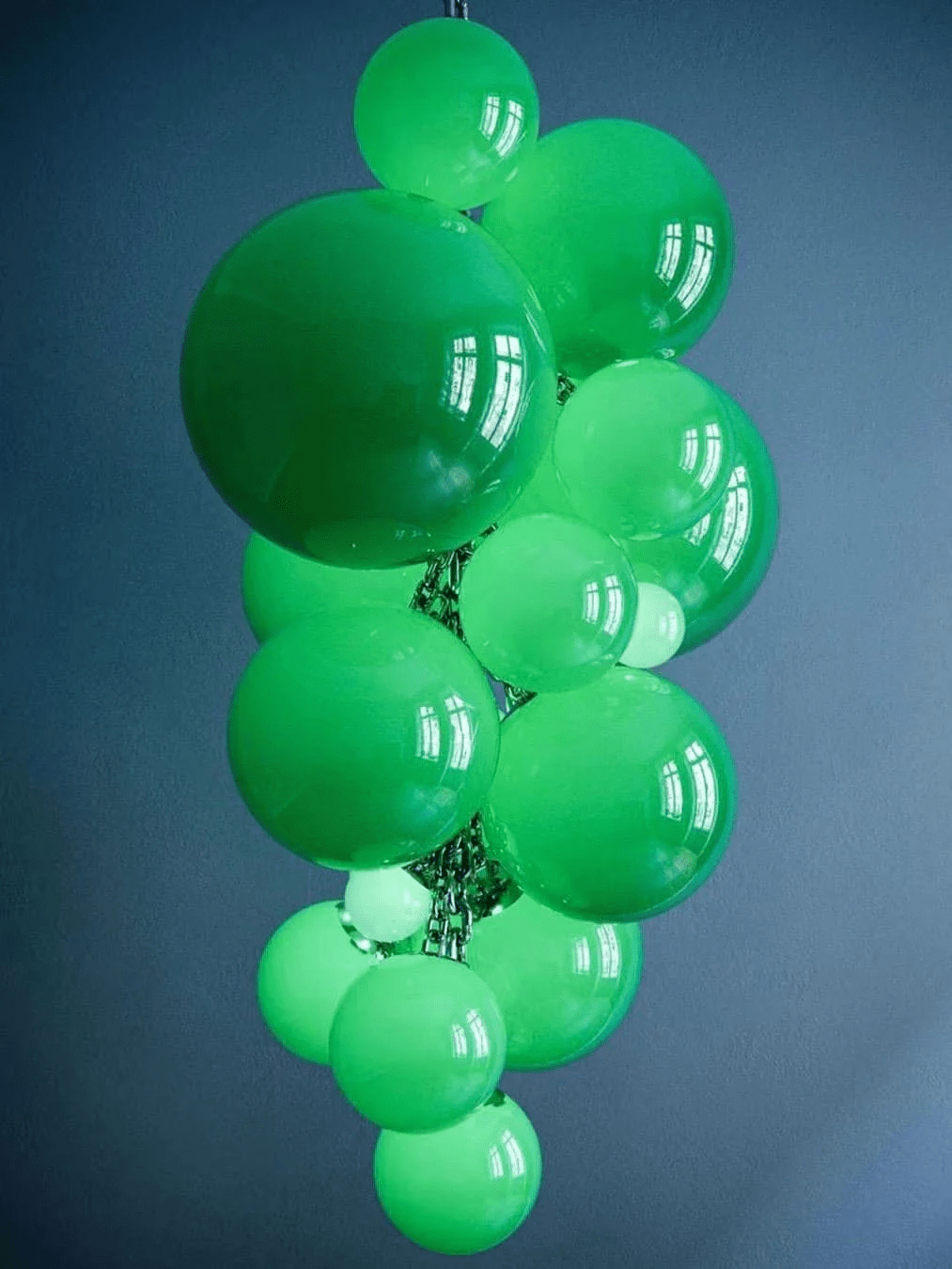 Velymo Grapetta Chandelier - Richardrider