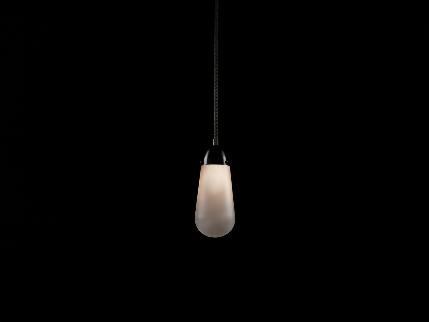 PATUS LARIAT 1 PENDANT / SMALL H11.75" x Ø5"