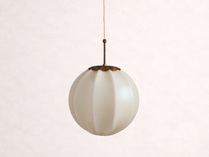 Agnes Pendant 12" 16" 20"D