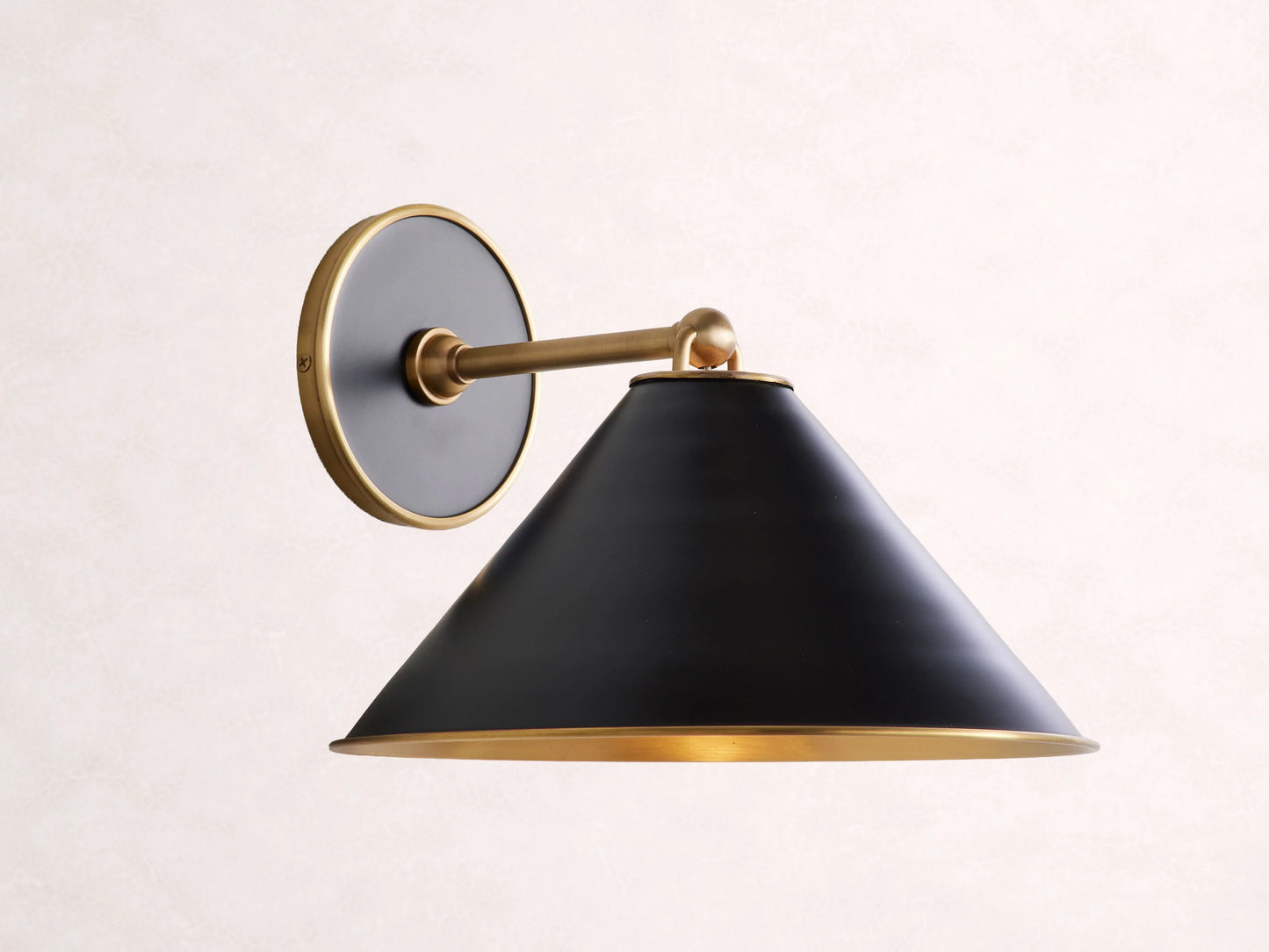 Arno Wall Sconce