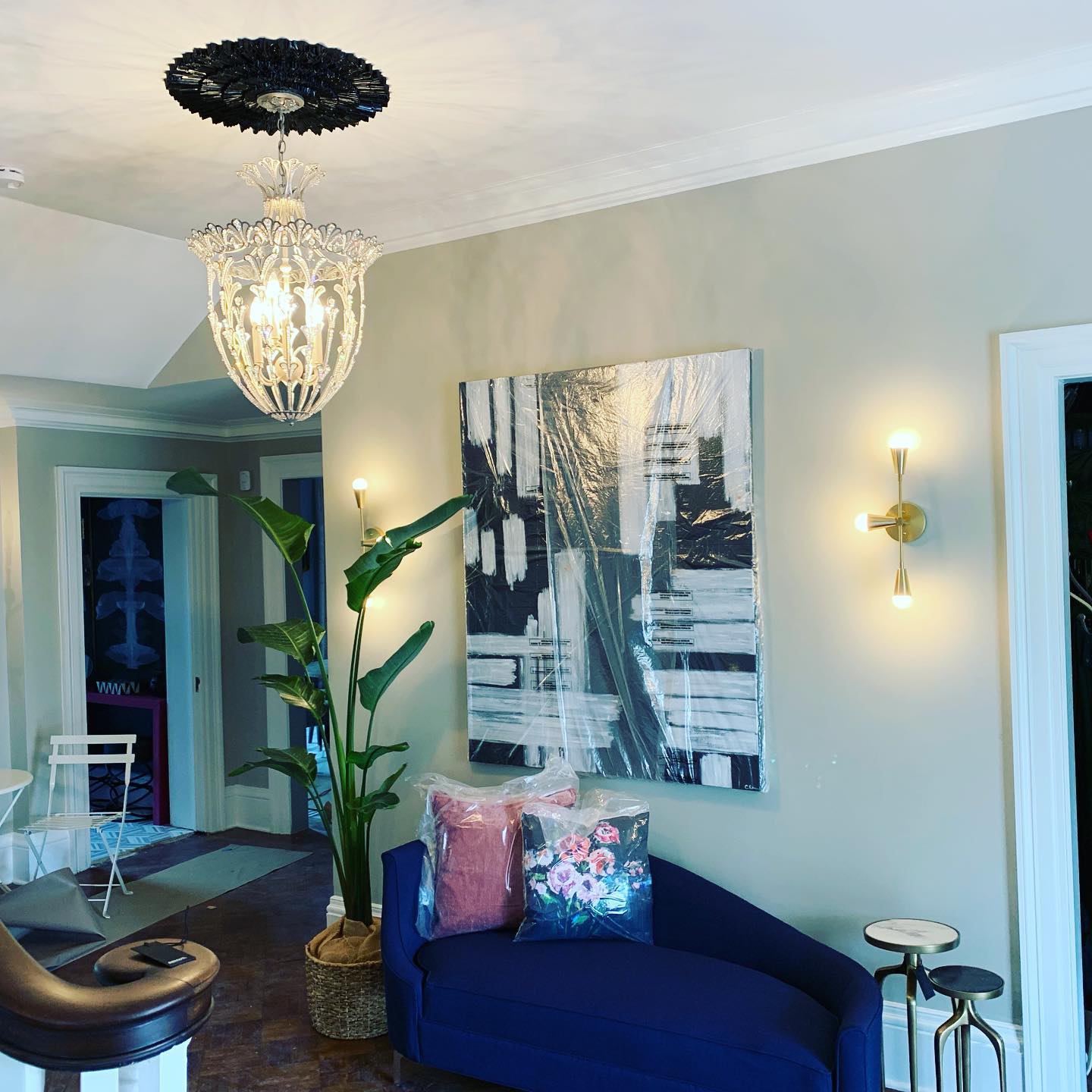 French Gold Hollow Carved Crystal Pendant Light Fixtures for Entryway