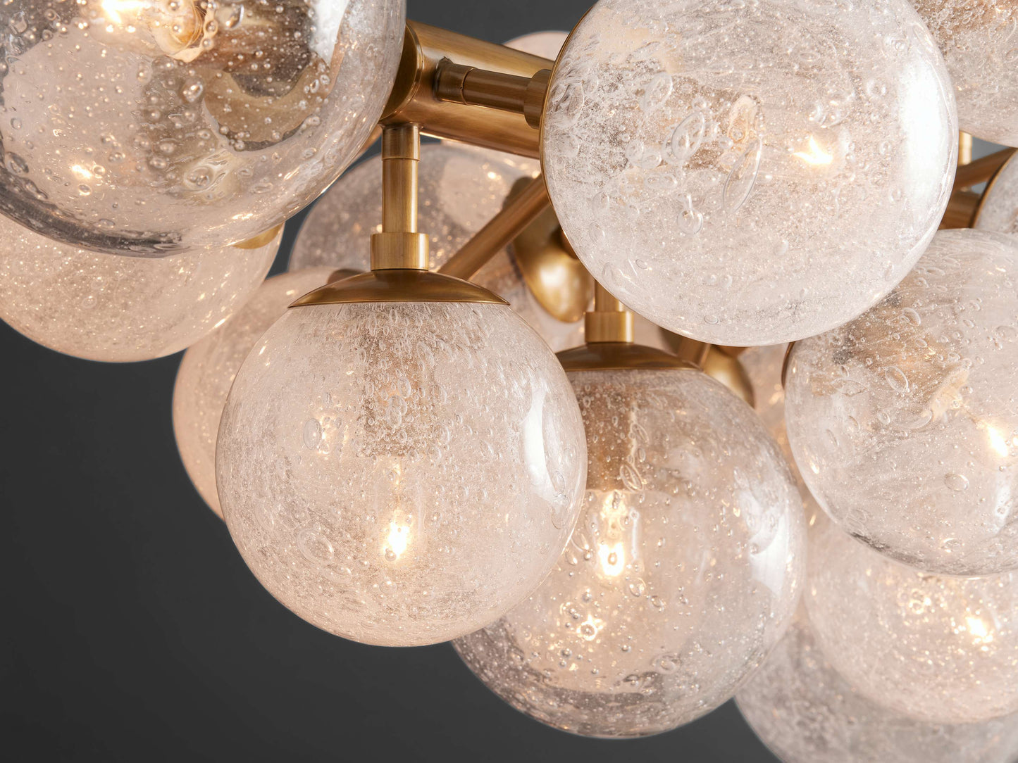 Mandoza Linear Chandelier - Richardrider
