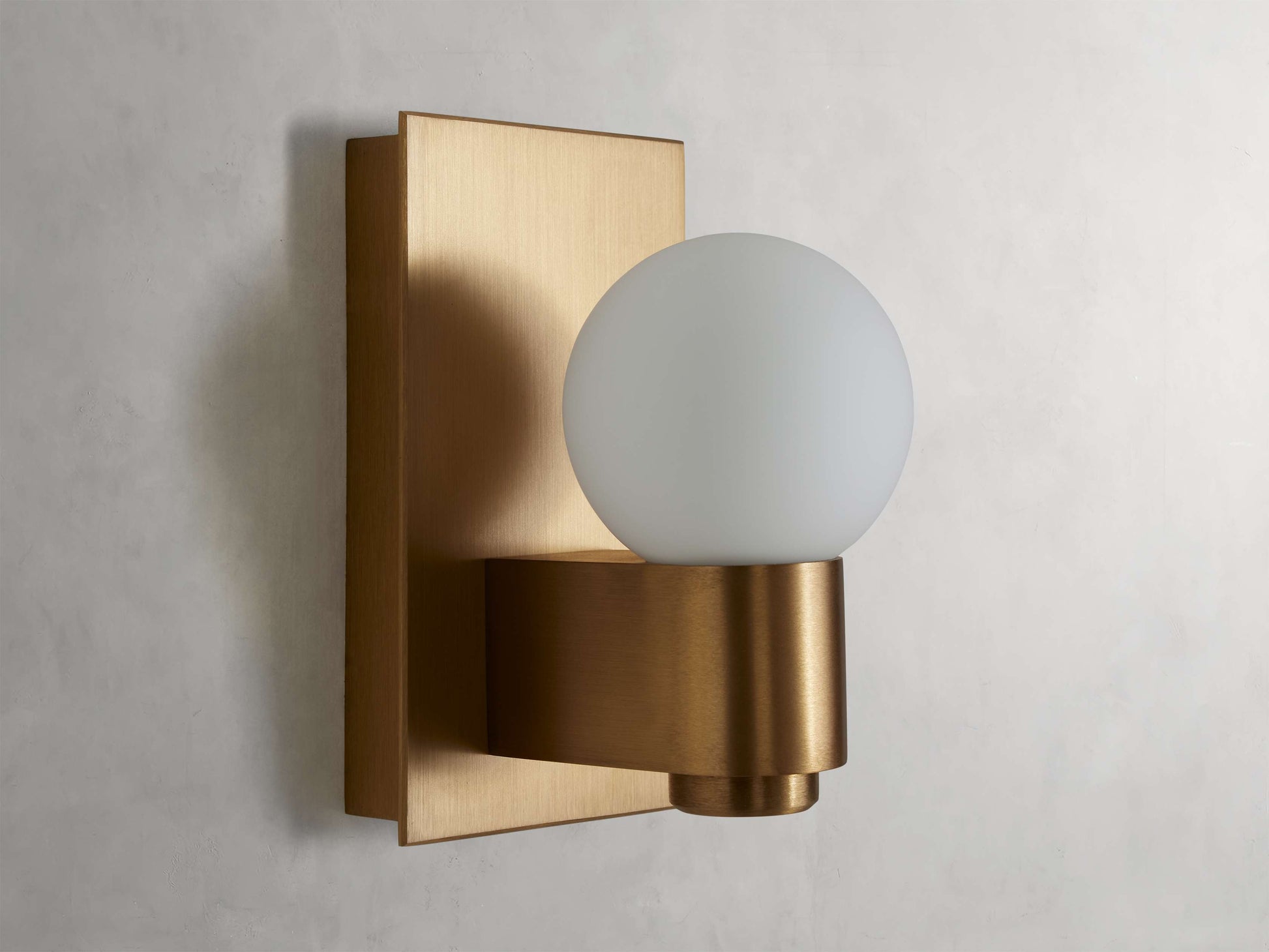 Casen Wall Sconce - Richardrider