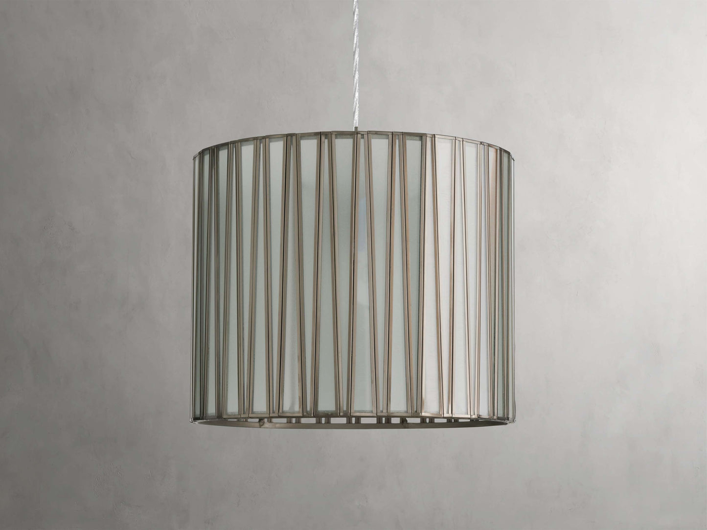 Jeunet Pendant in Nickel