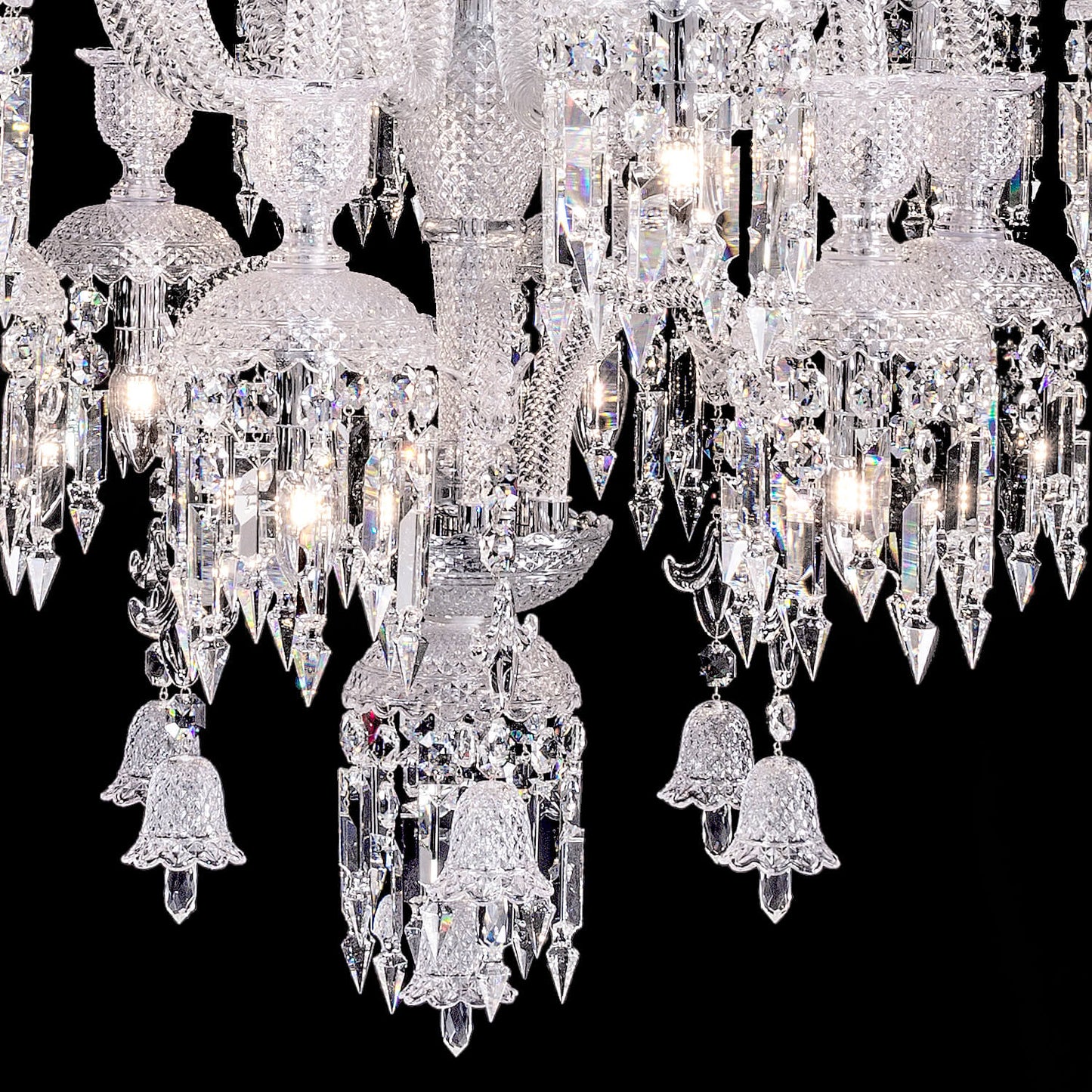 36 lights SOLSTICE CHANDELIER