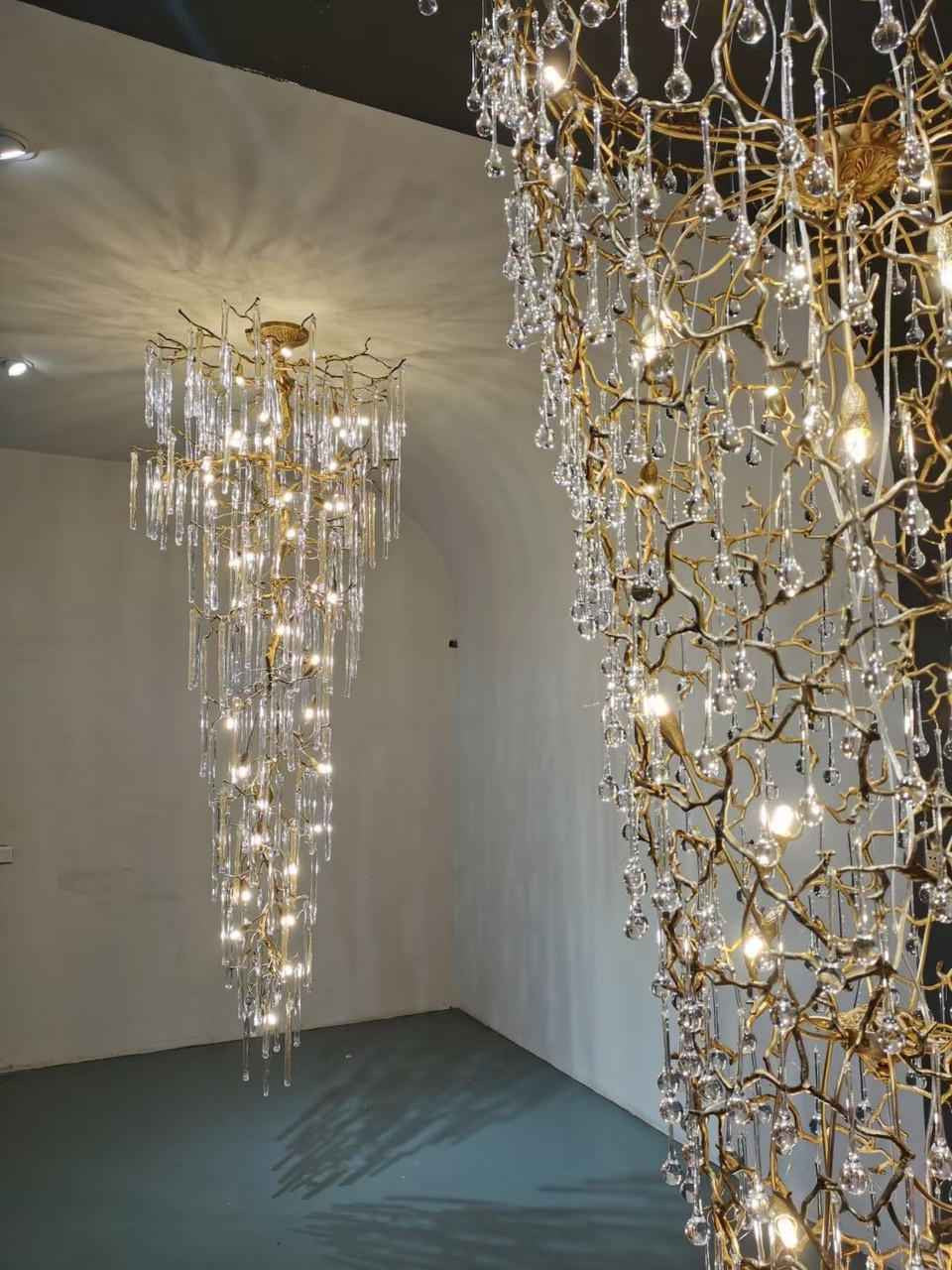 Elvira: Extra Large Chandeliers For High Ceilings - Large Modern Chandeliers For High Ceilings - Long Drop Chandelier