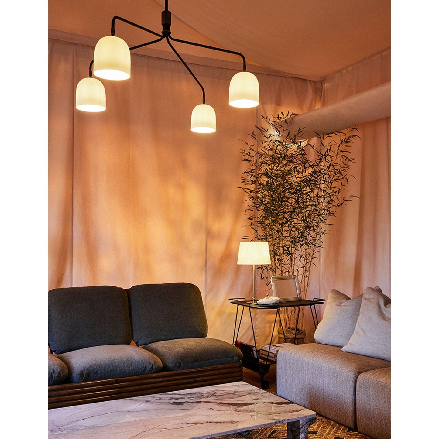 Howard Chandelier - Richardrider