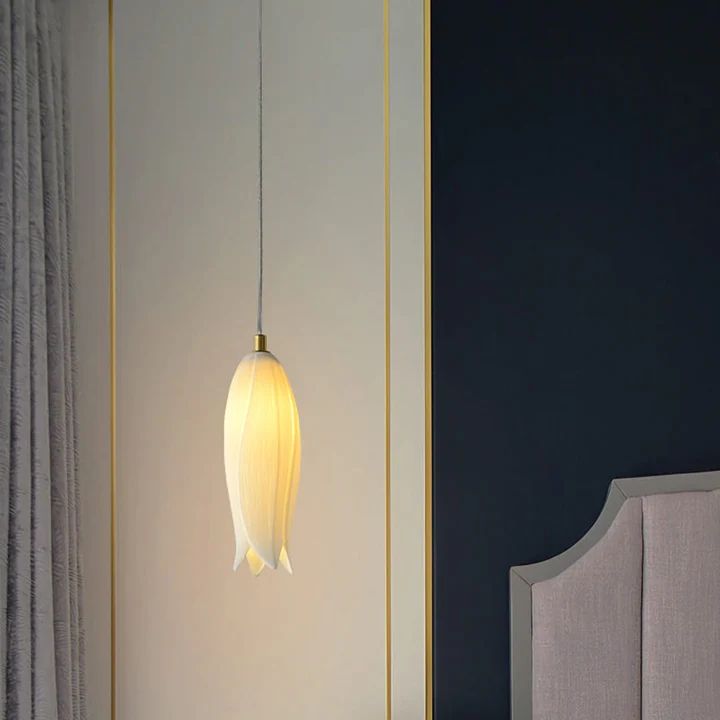 Tulip Flower Chandelier - Richardrider