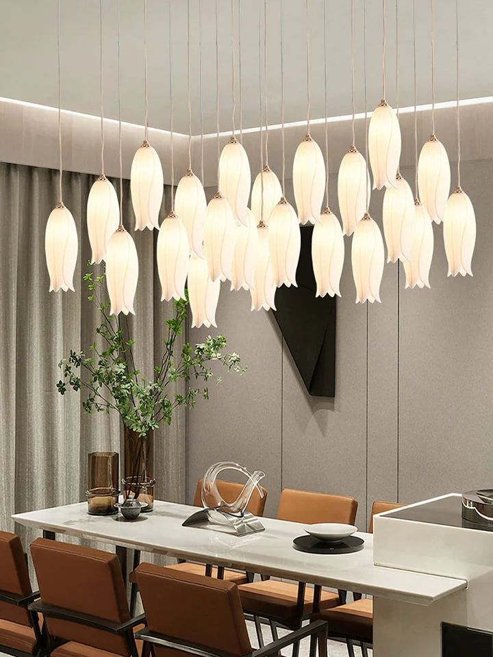 Tulip Flower Chandelier - Richardrider