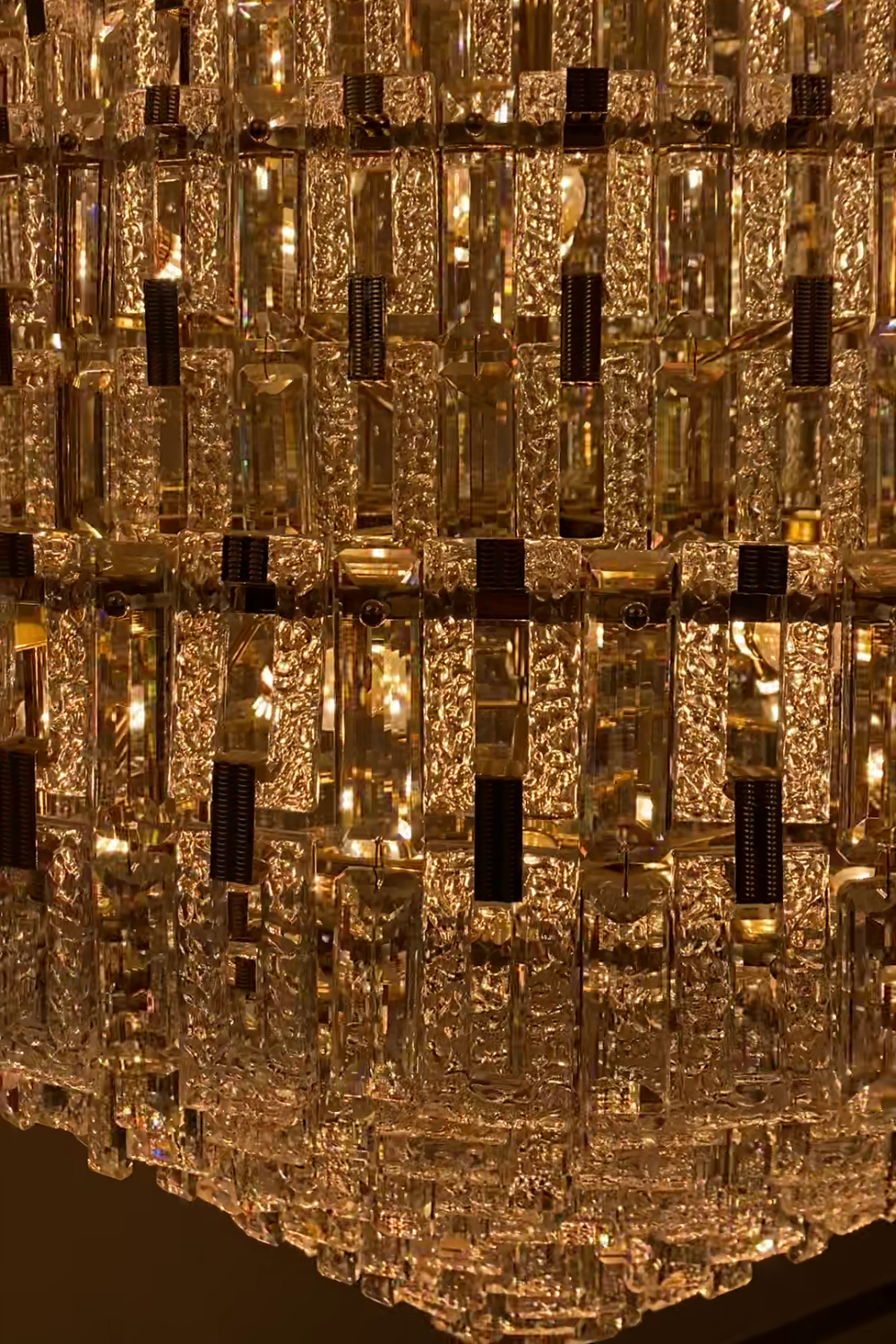 Oversized Multi-layers Honeycomb Luxury Crystal Chandelier in Gold Finish for Big Hallway/Foyer/Entryway