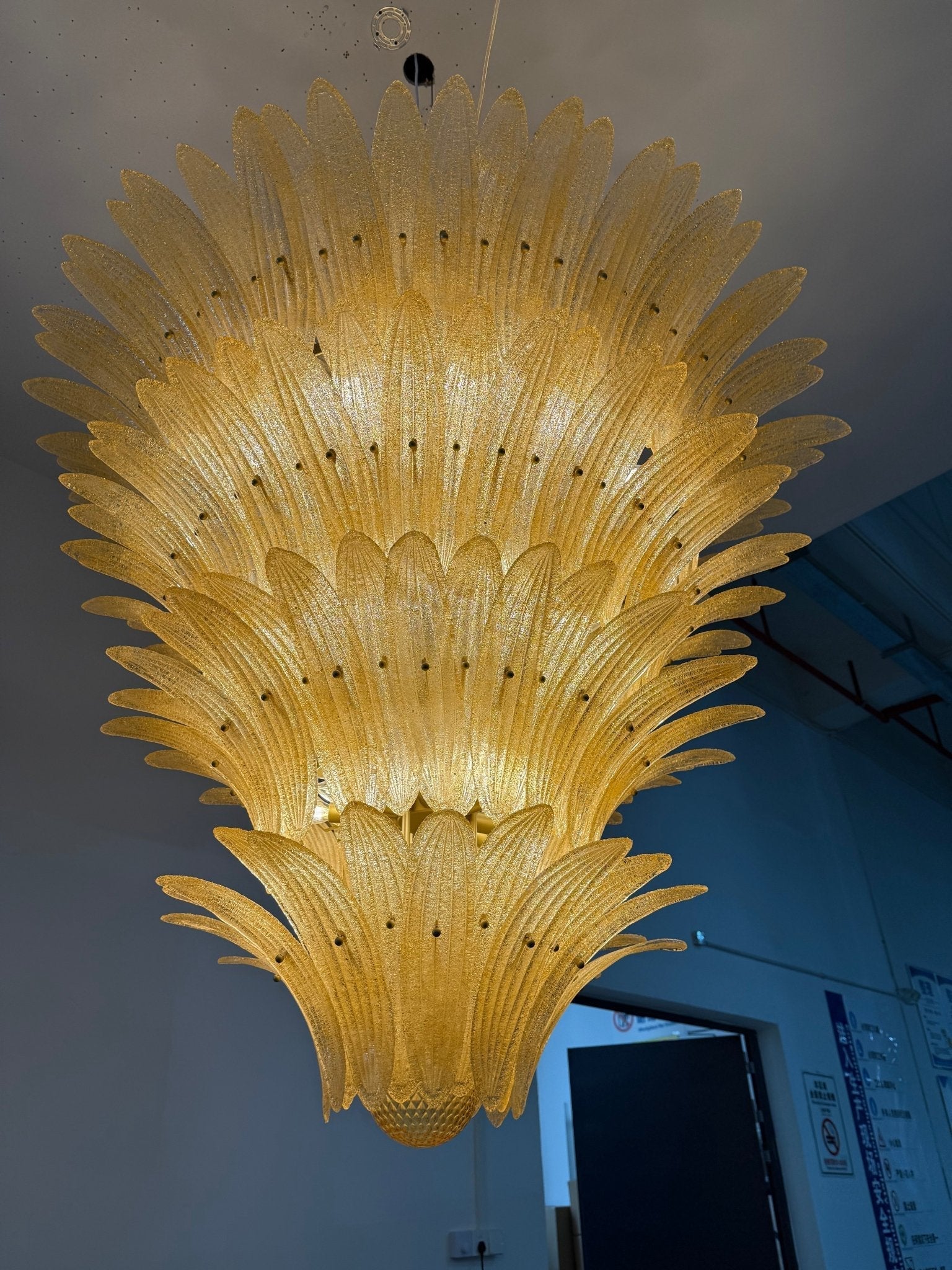 Murano Palmette Chandelier - Richardrider