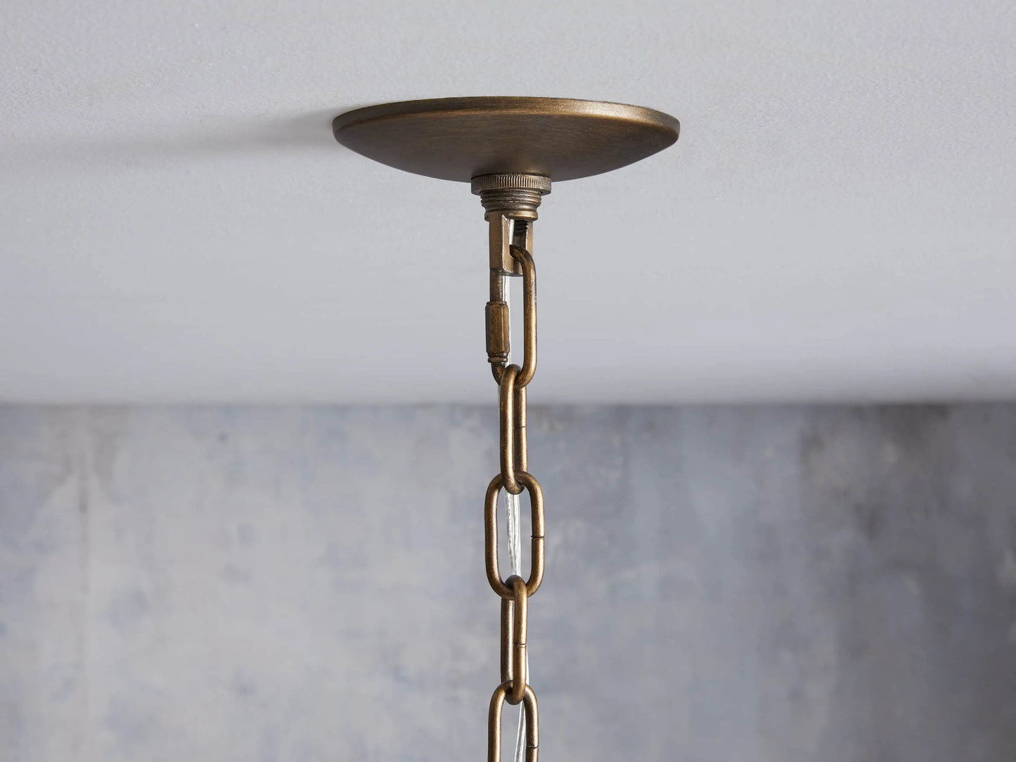 Paloma Chandelier 28'' 40''D