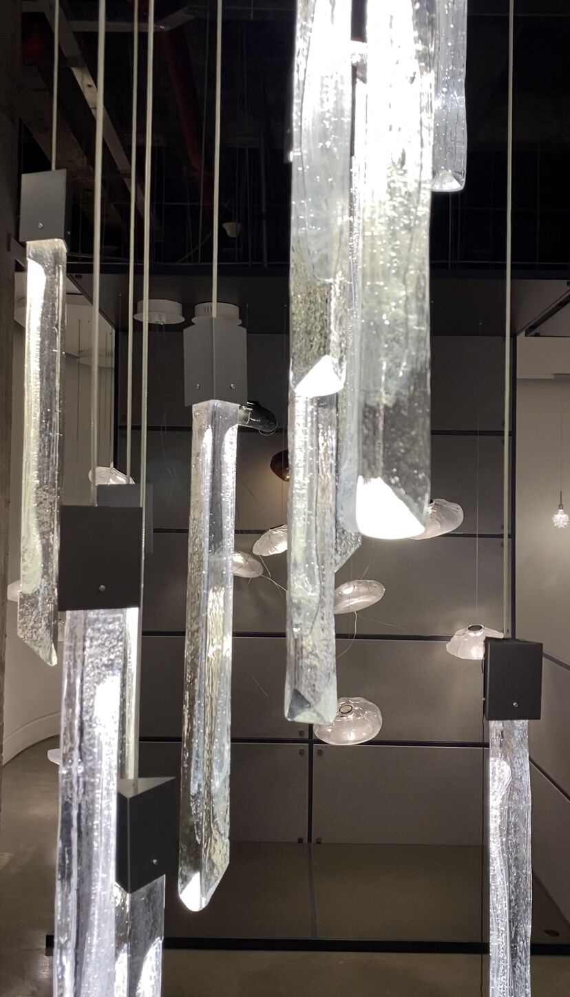 Modern Ash Black Round/Rectangle Crystal Sticks Chandelier for Dining Room/Living Room/Staircase