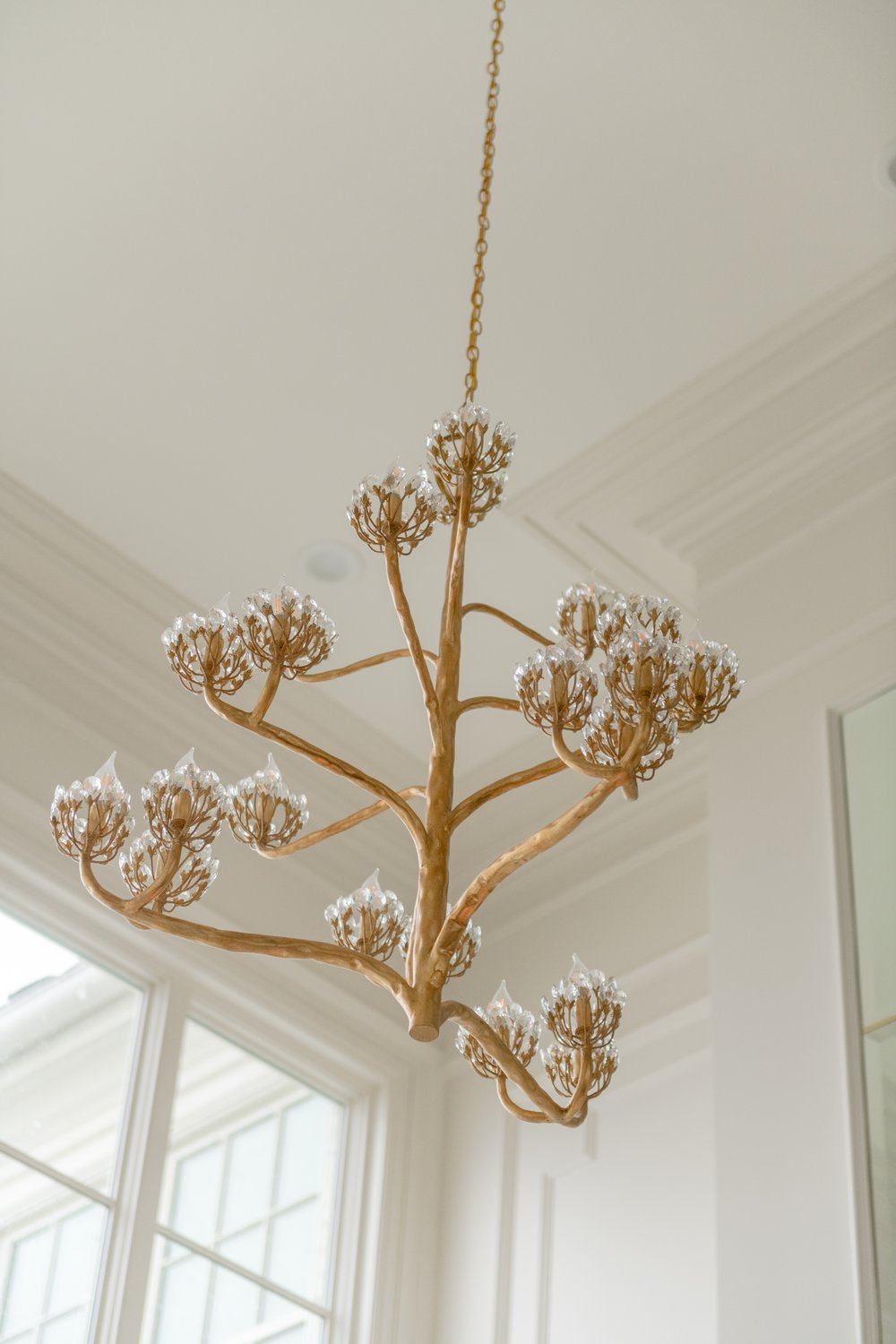 Luxury Branch Flower Chandelier in Gold for Living Room Staircase and Bedroom Lighting - Richardrider