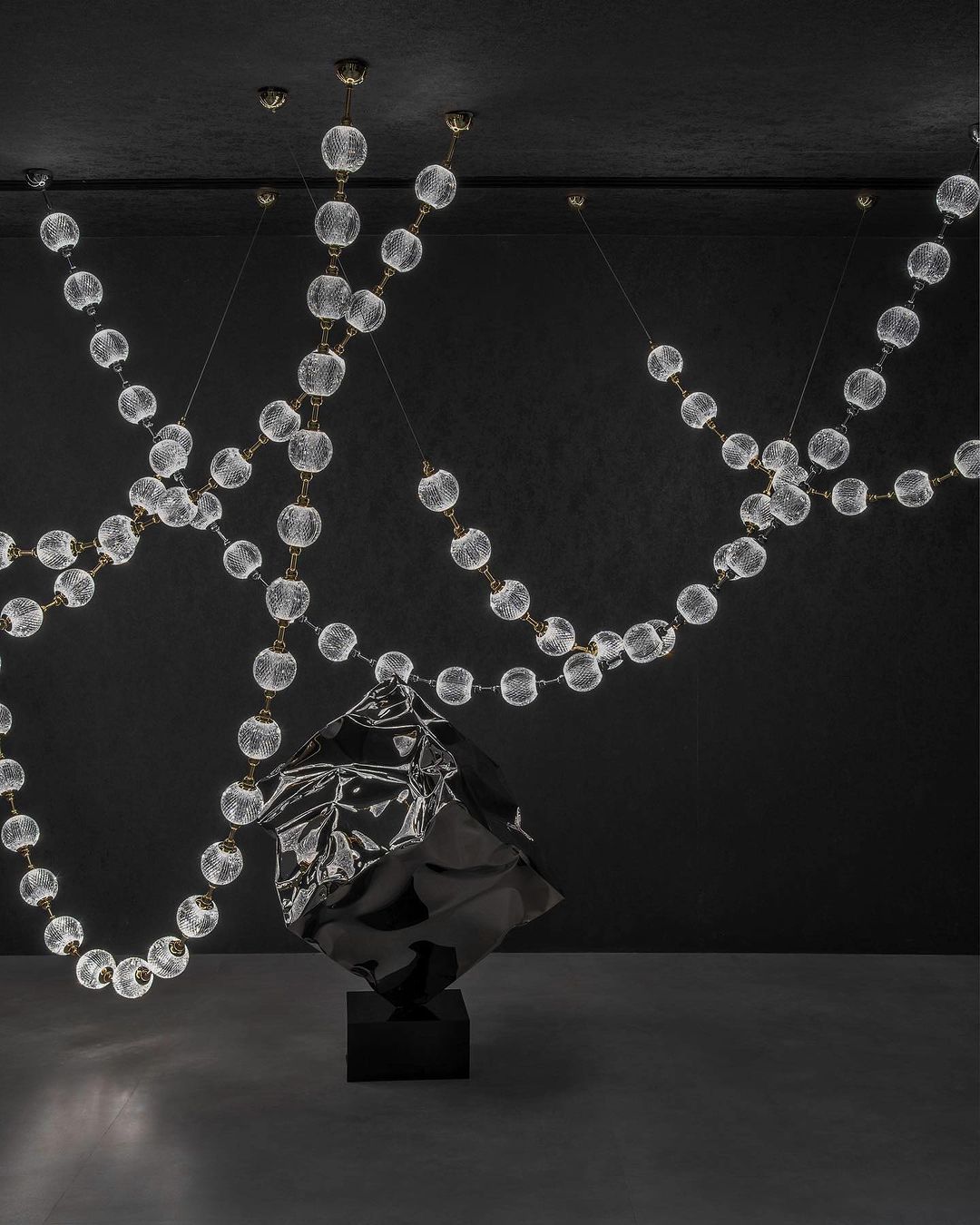 Modern Creative Pearl Necklace Chandelier for Living Room/Staircase/Foyer/Entryway - Richardrider