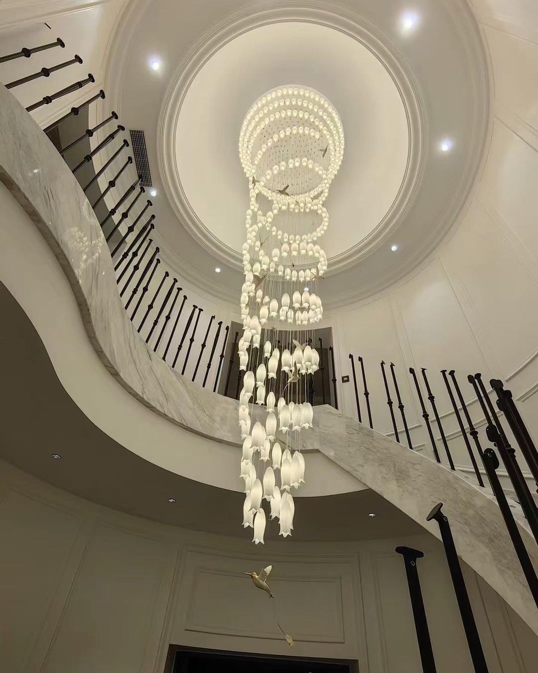 Elegant Flower Chandelier For Foyer/ Staircase - Richardrider