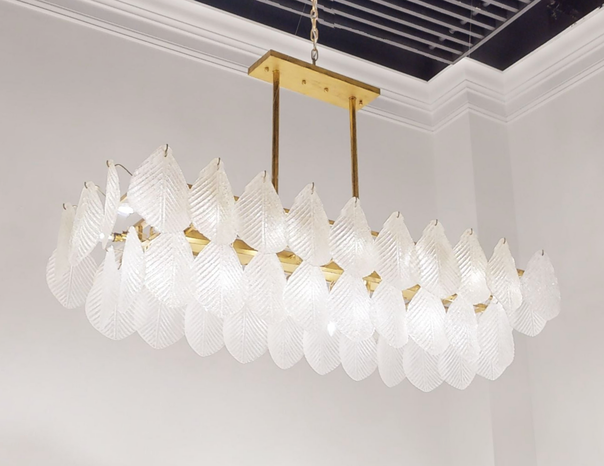Frosted Glass Petal Horizontal Twenty-Four-Light Chandelier - Richardrider