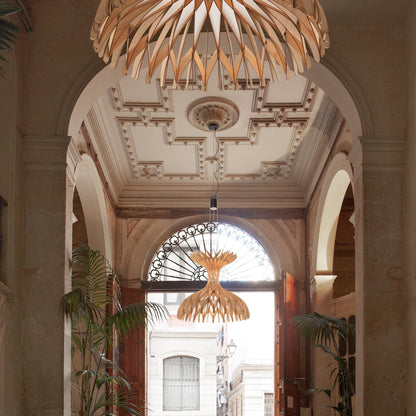 Quaynix Chandelier Natural Wood 36"D