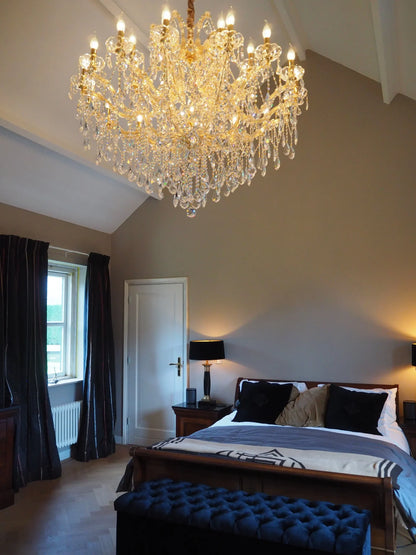 Luxury 25-Light Candle Crystal Chandelier in Gold/Chrome Finish