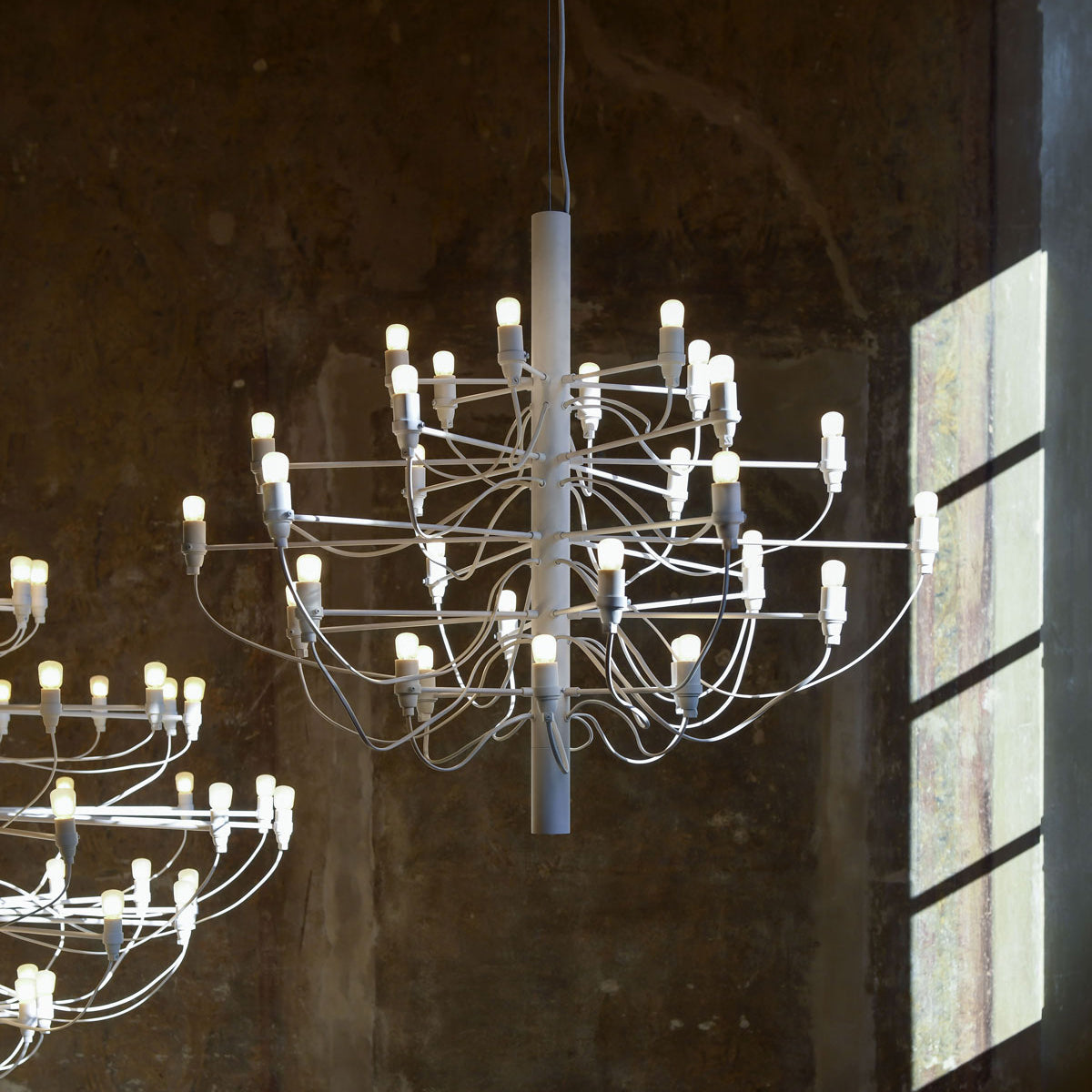 Jarylix Chandelier Brass & Steel. Steel Ceiling Fitting & Rose 27.2"W x 27.2"D