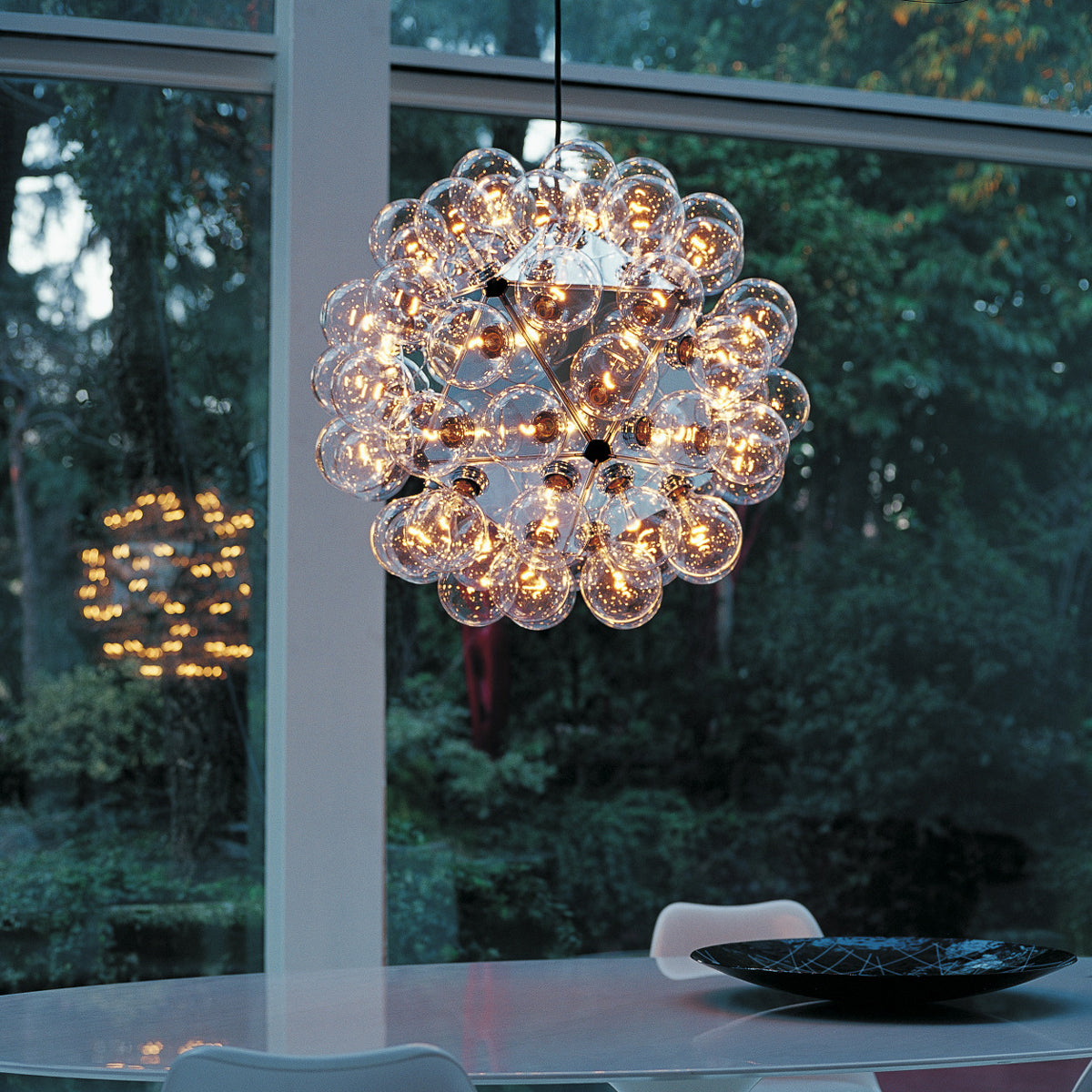 Winivra 88 S1 Pendant Light Structure Formed By 20 Pressed & Polished Aluminum Triangles. Steel Ceiling Fitting & Rose 31.5"D