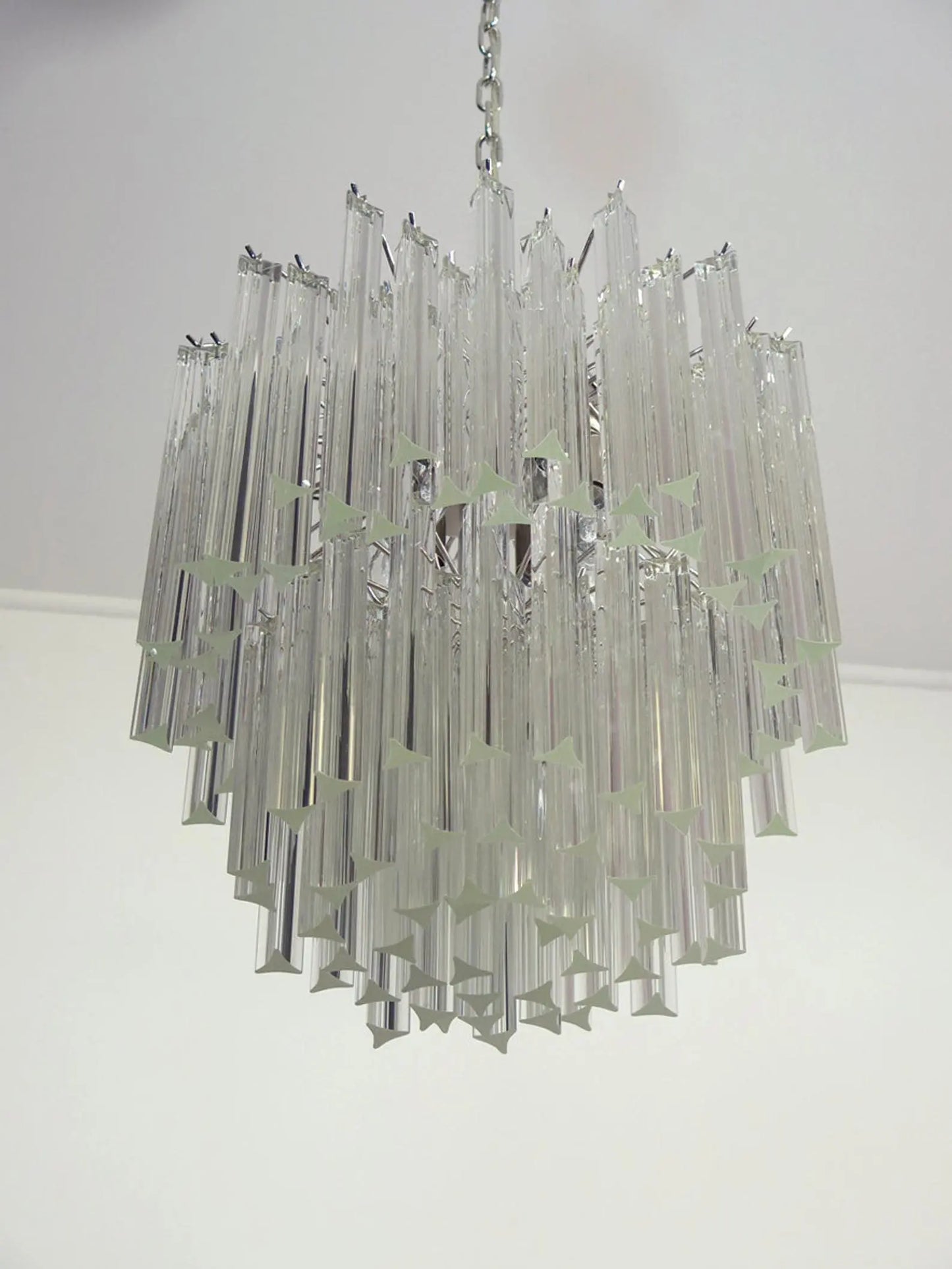 Murano Glass Chandelier – Arianna -107 prisms – Transparent