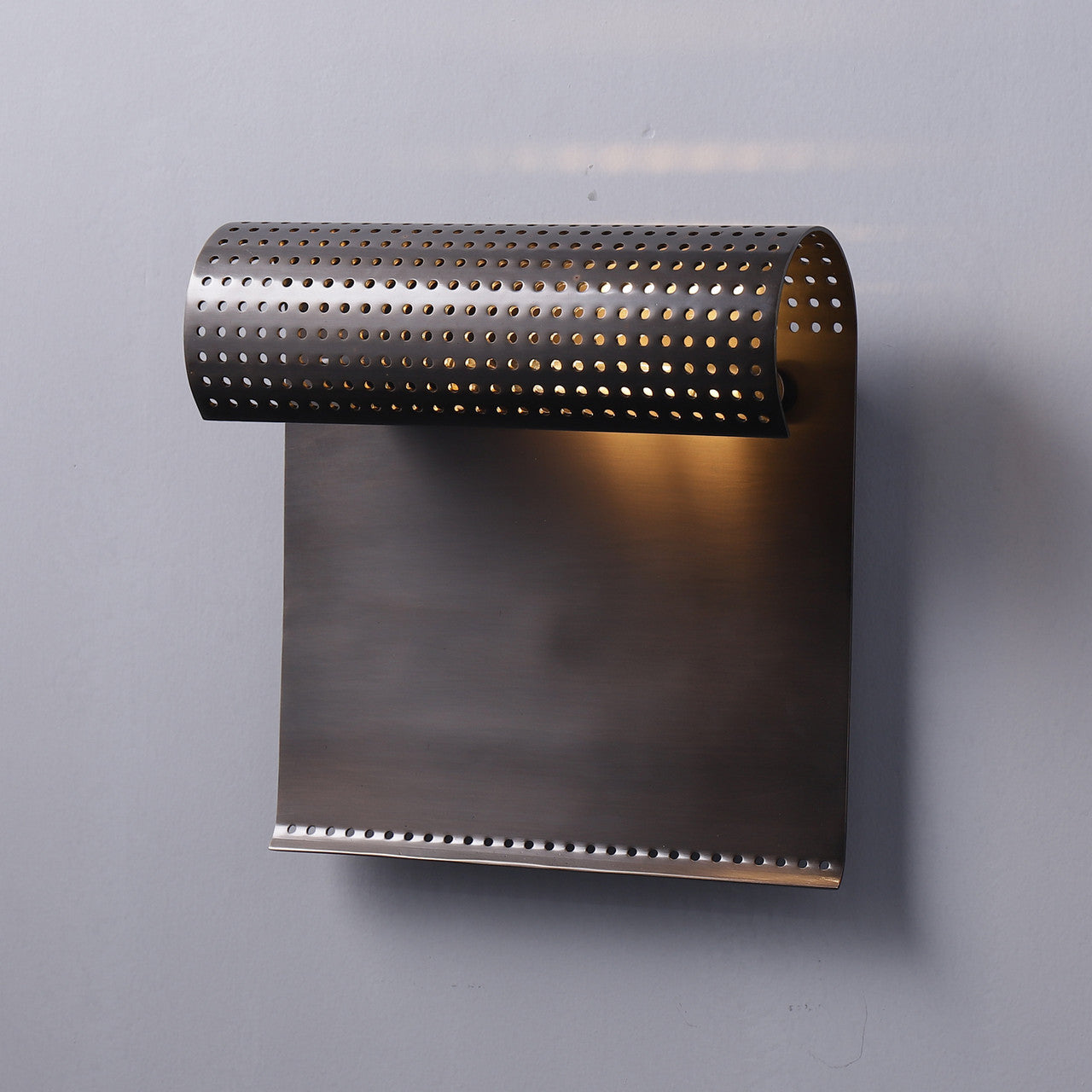 Scroll-I Wall Sconce Brass - Richardrider