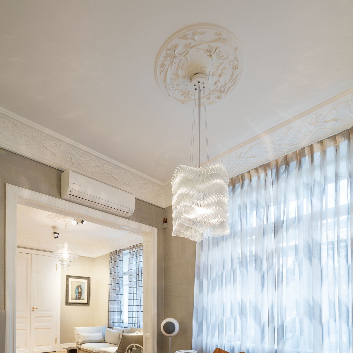 Velaiovra Sculpture Chandelier Clear Fused Artistic Glass & Stainless Steel