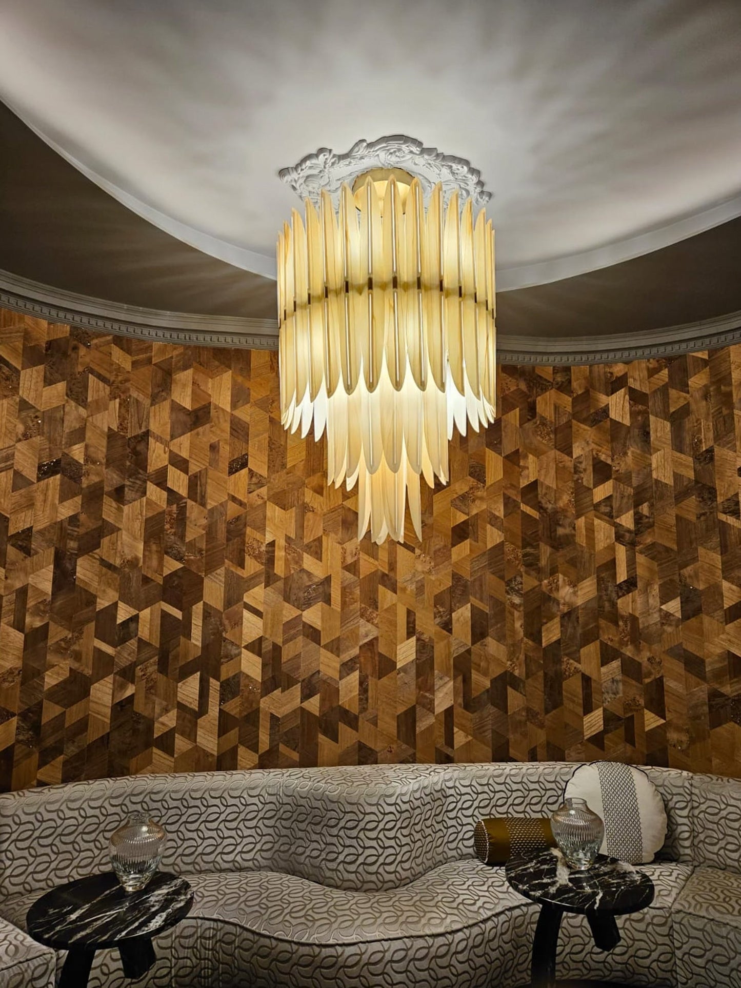 Kaioumond Chandelier Wood Veneer & Metal 34"D